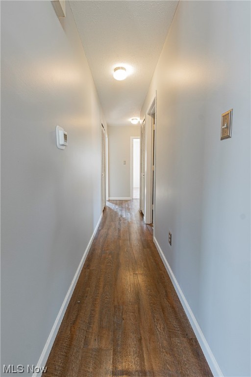 806 E Cassell Avenue