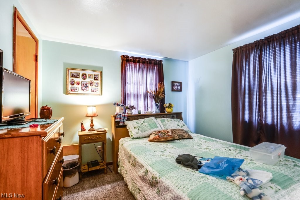 1391 Freedom Avenue S