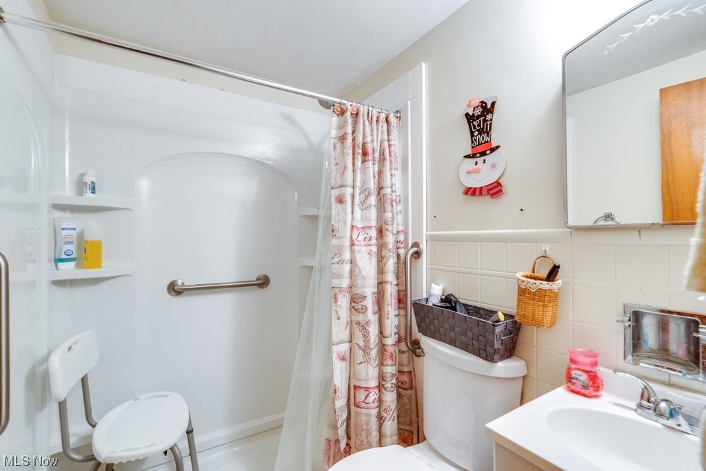 1391 Freedom Avenue S