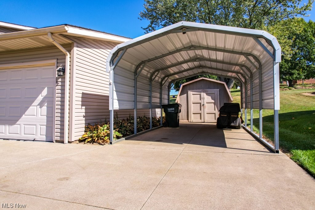 3368 Genoa Avenue SW