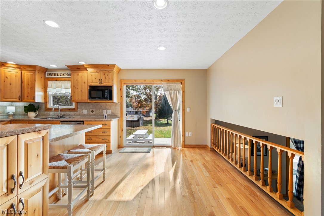 3052 Lee Knoll Street