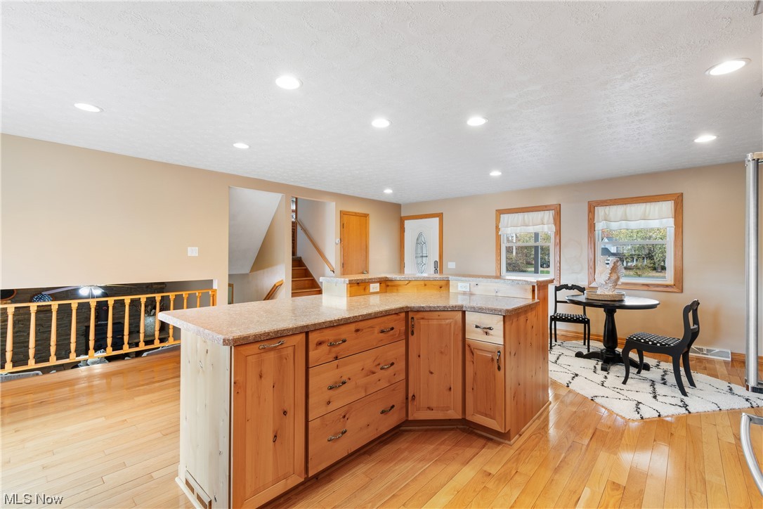 3052 Lee Knoll Street