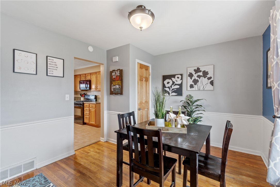 549 Wedgemere Avenue