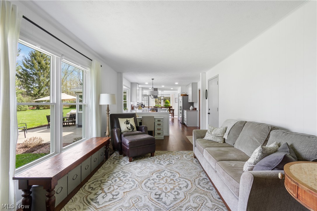 6669 Arlington Drive