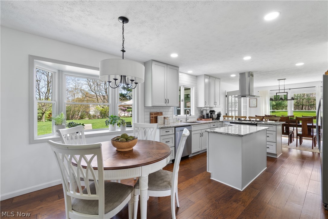 6669 Arlington Drive