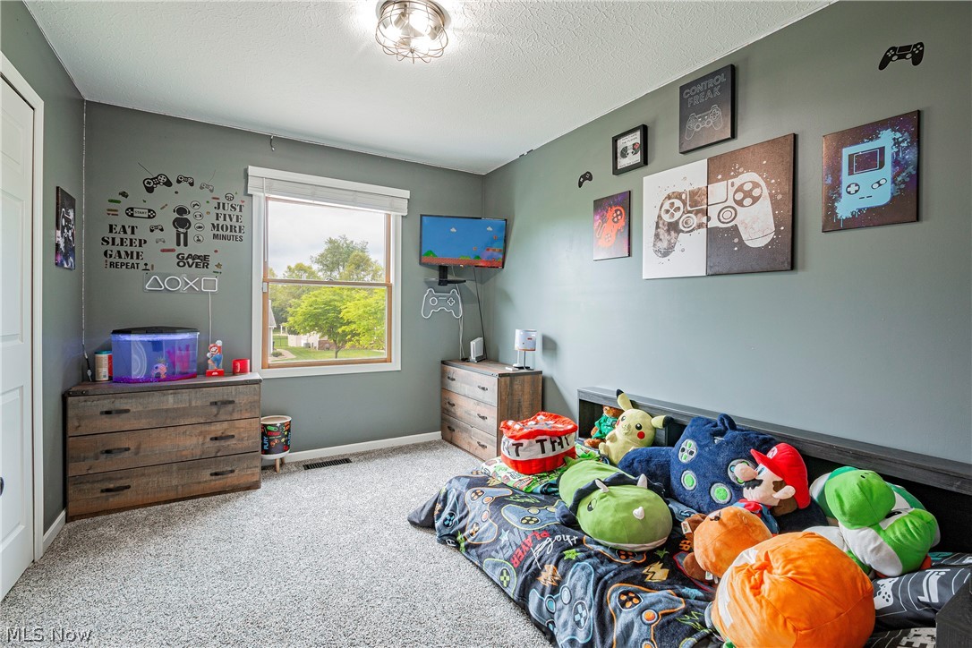 2159 Field Circle Avenue