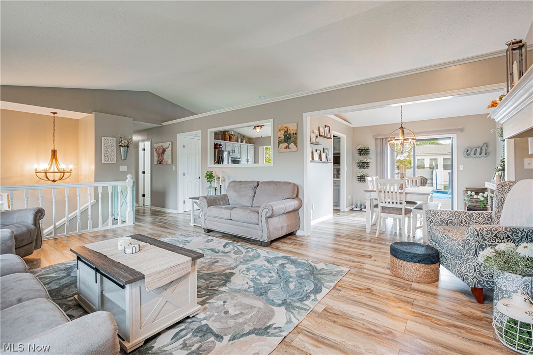 2159 Field Circle Avenue