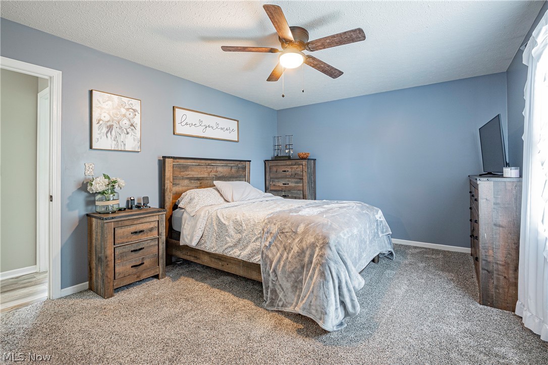 2159 Field Circle Avenue