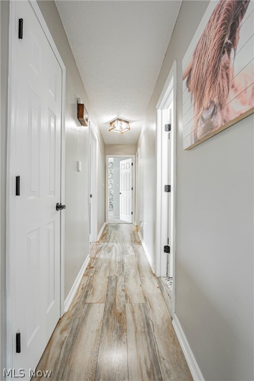 2159 Field Circle Avenue