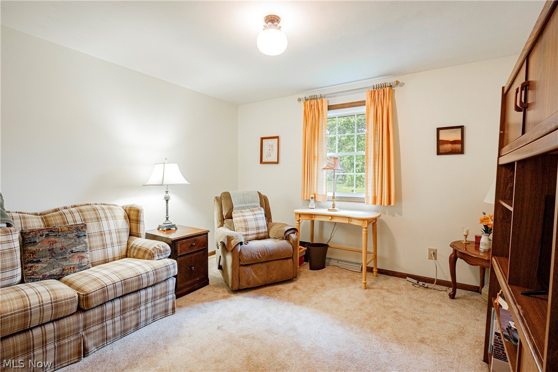 3191 Laurelridge Street NW