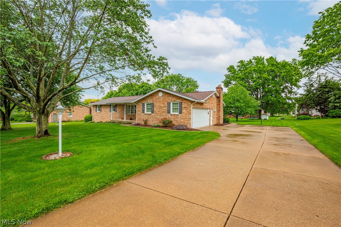 3191 Laurelridge Street NW