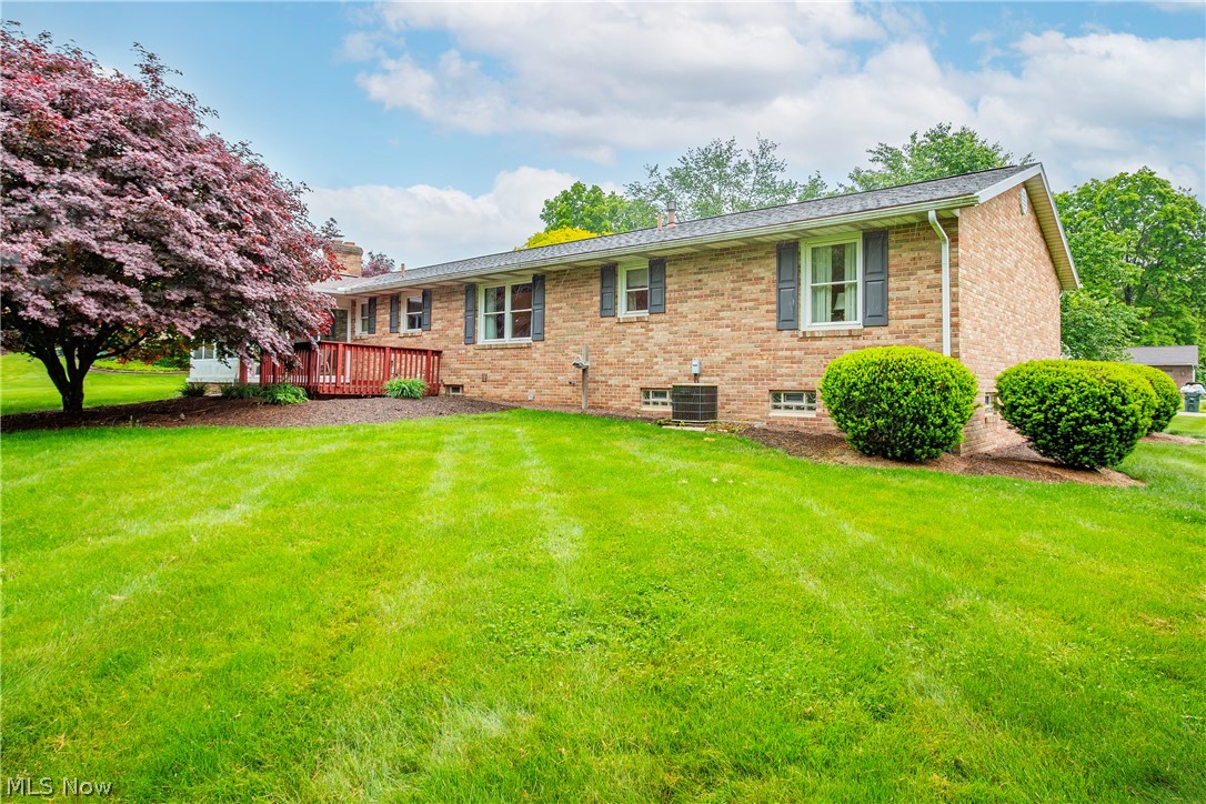 3191 Laurelridge Street NW