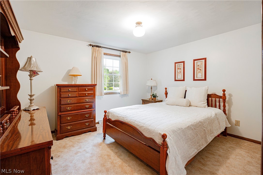 3191 Laurelridge Street NW