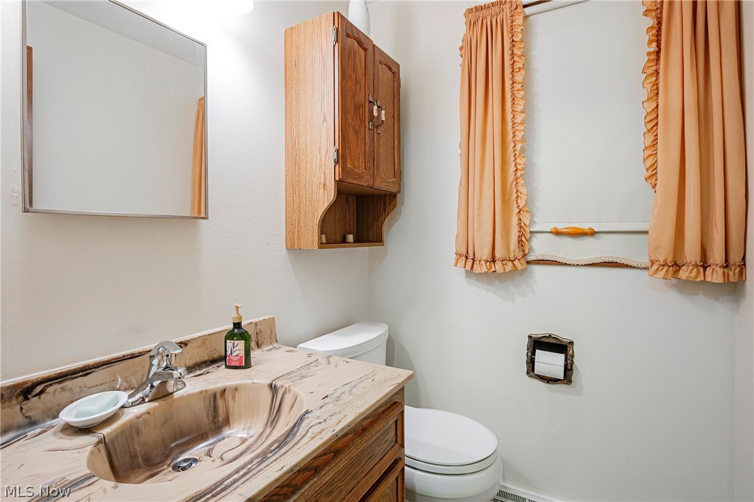 3191 Laurelridge Street NW