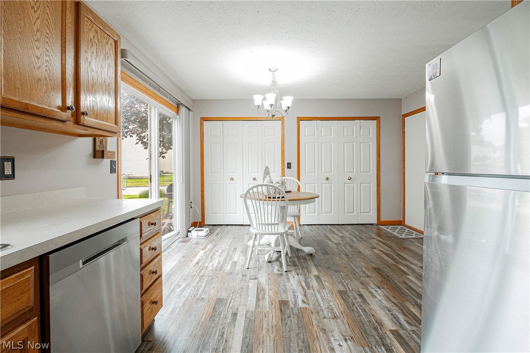 1095 Bennington Court