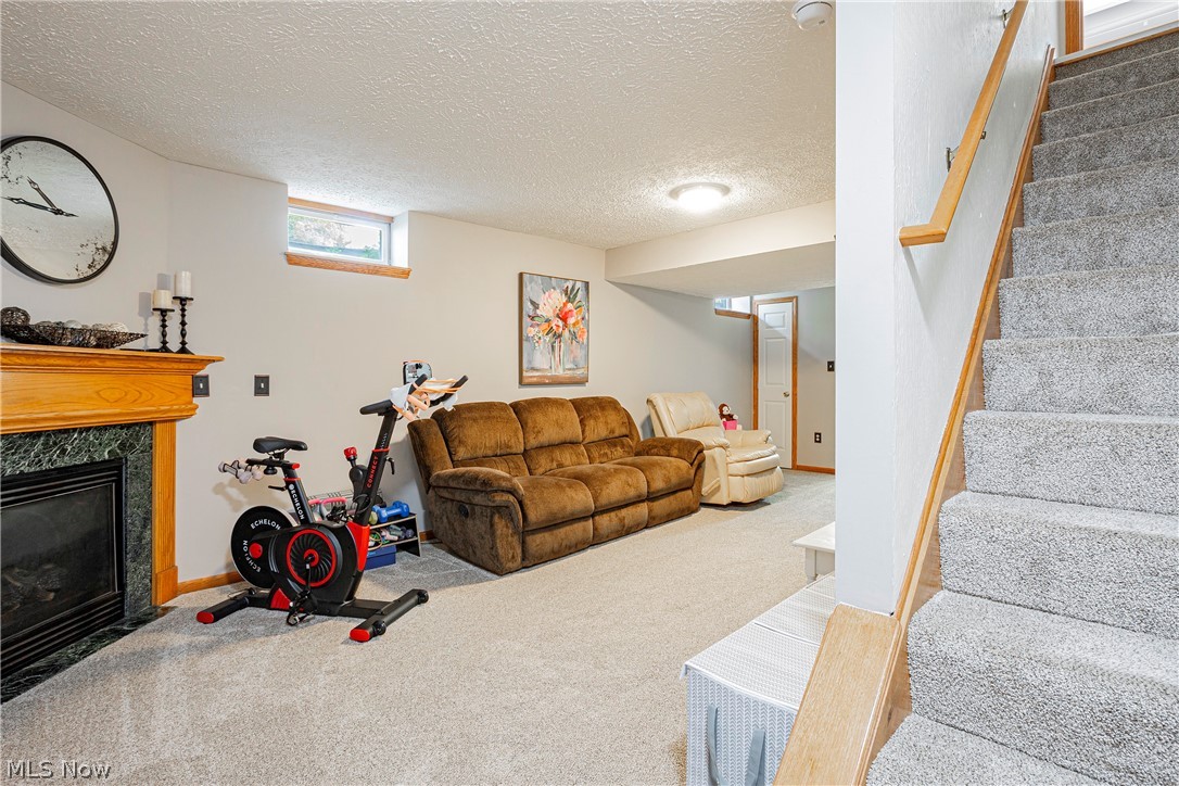 1095 Bennington Court