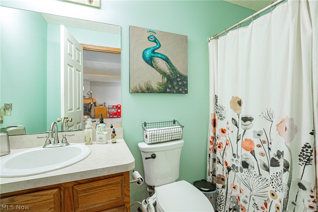 1095 Bennington Court