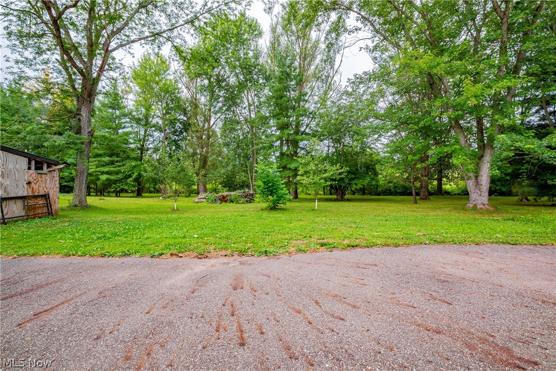 9915 Schlabach Avenue NE