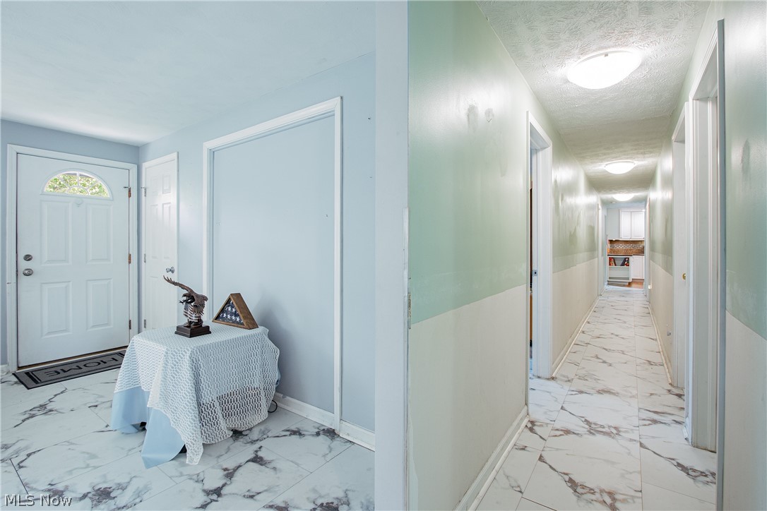 9915 Schlabach Avenue NE