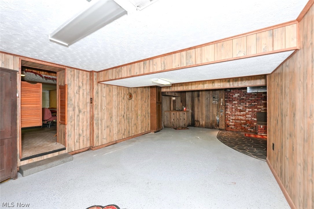 1157 E Turkeyfoot Lake Road