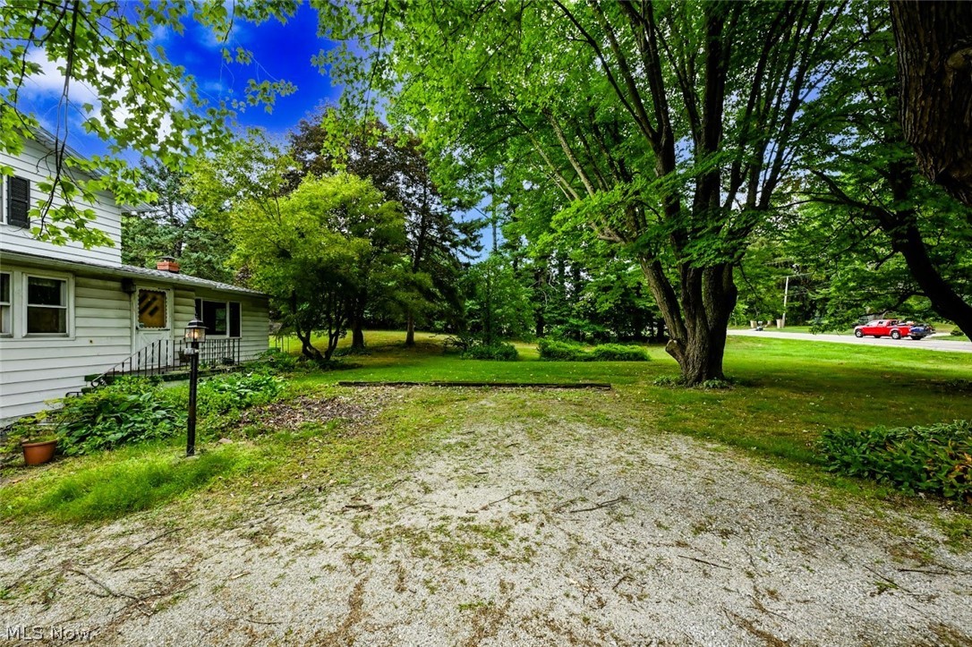 1157 E Turkeyfoot Lake Road