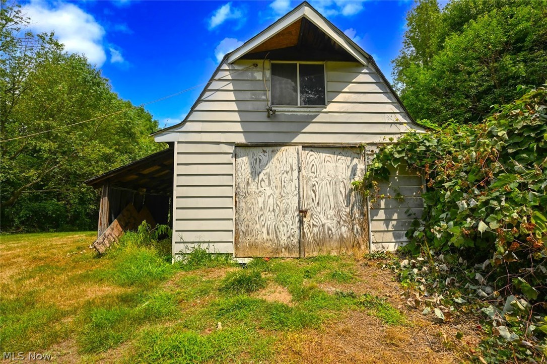 1157 E Turkeyfoot Lake Road