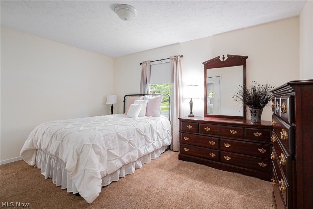 9345 Summit Street NW