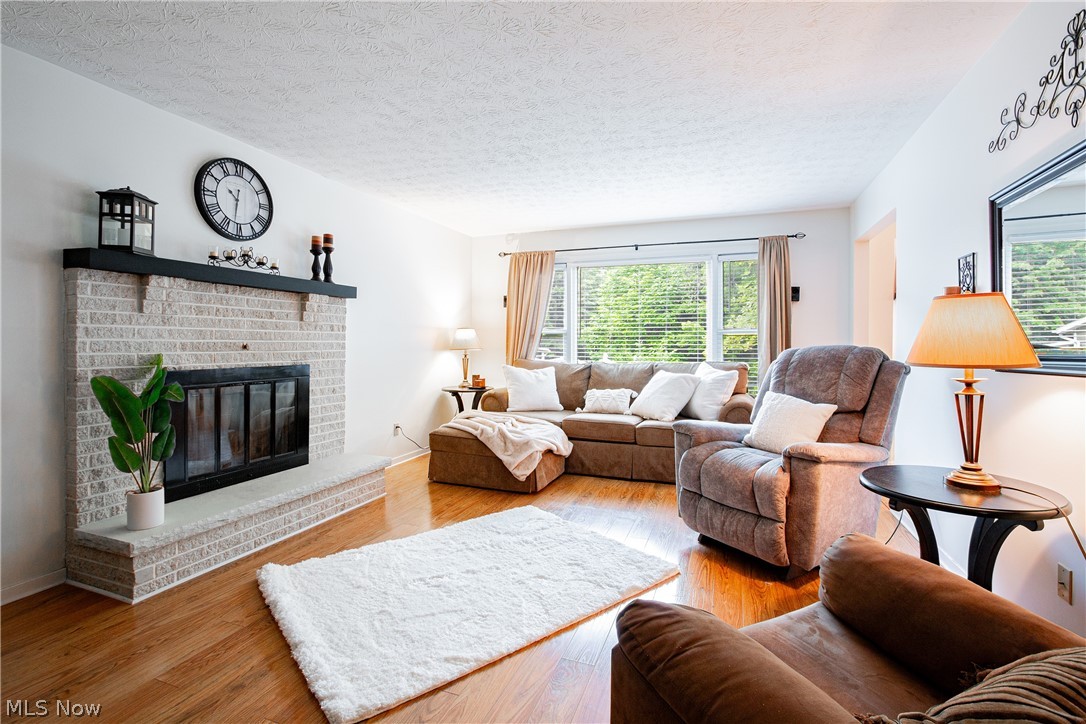 9345 Summit Street NW