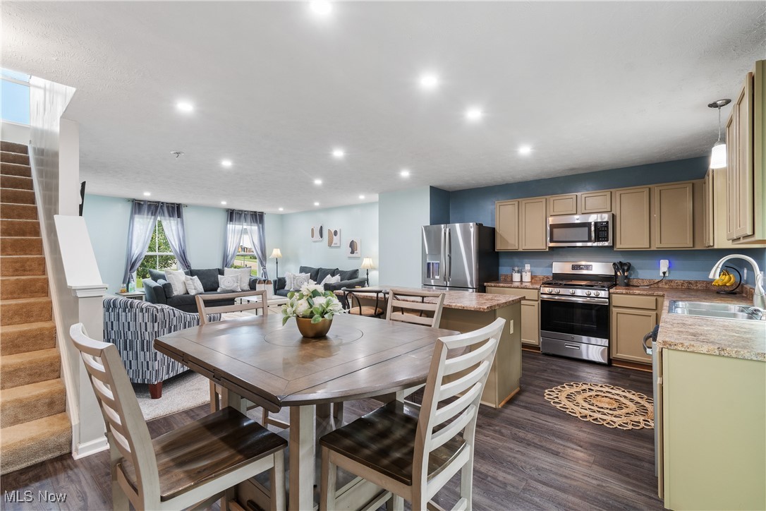 5057 Misty Glen Lane