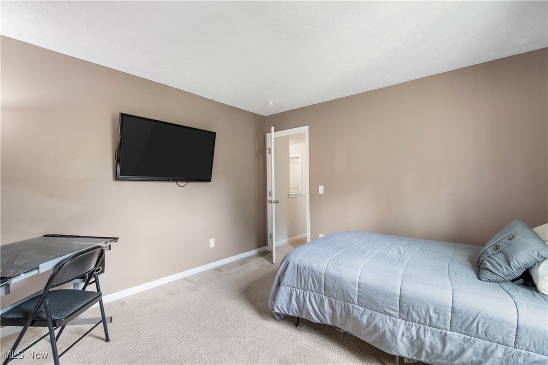 5057 Misty Glen Lane