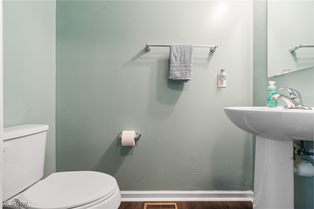 5057 Misty Glen Lane