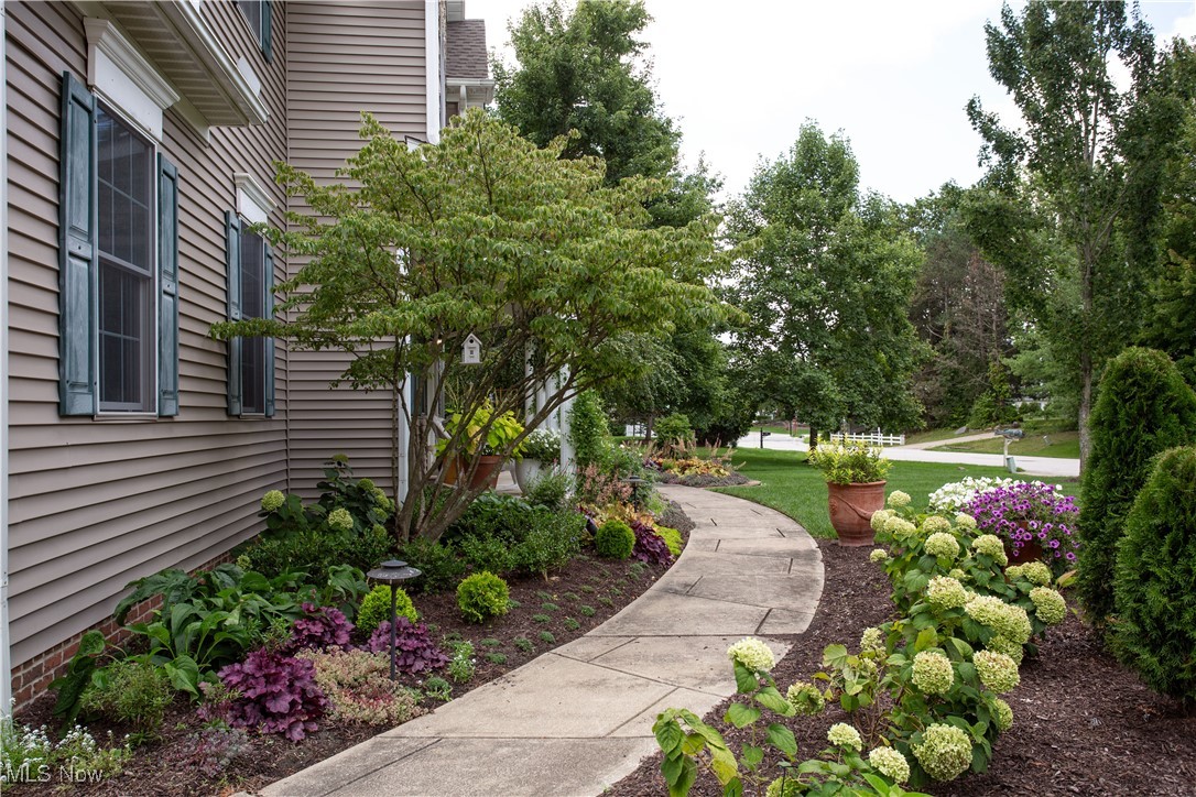 1779 E Sapphire Drive