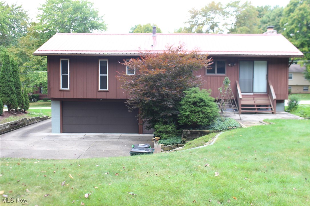 66 Luden Avenue