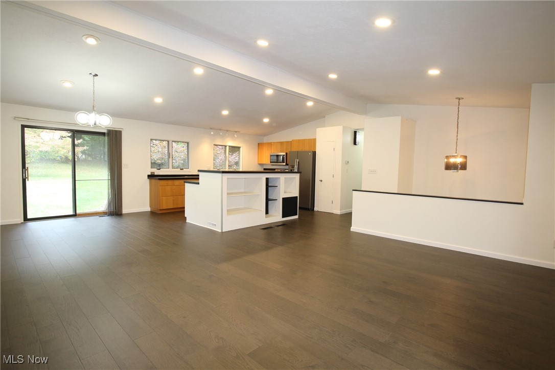 66 Luden Avenue