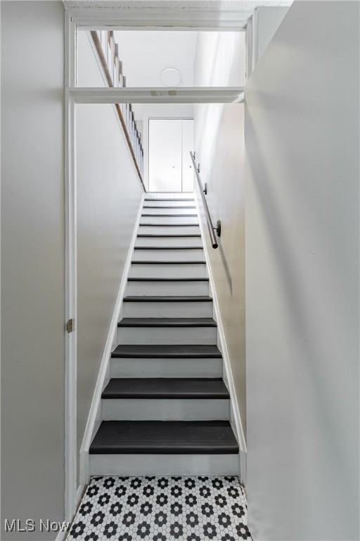 991 Hampton Ridge Drive