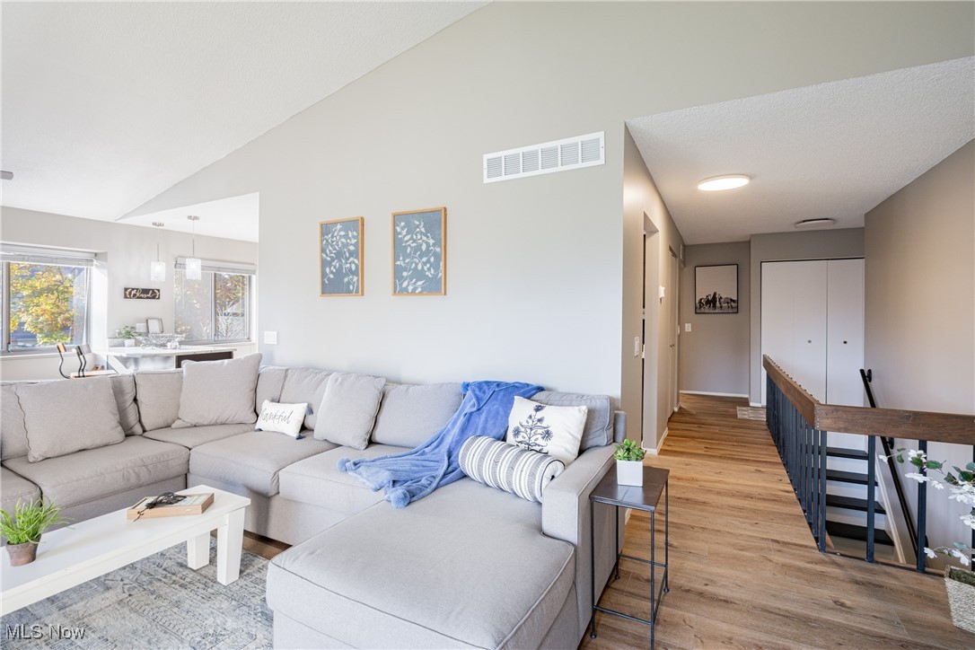 991 Hampton Ridge Drive