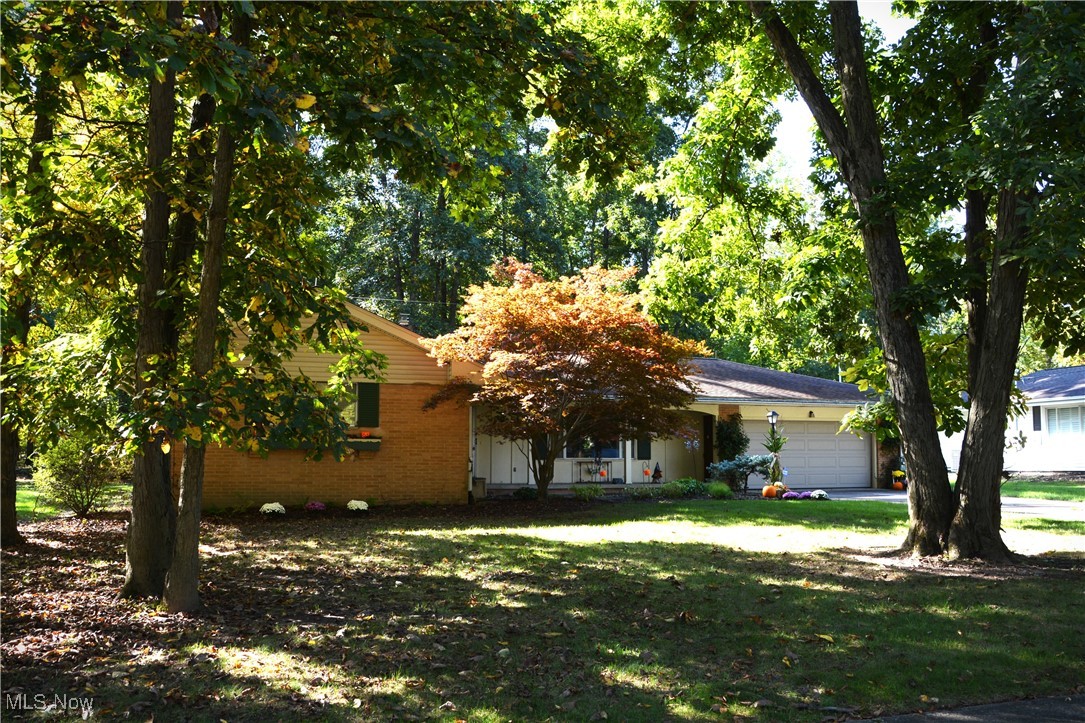 770 Lindenwood Lane