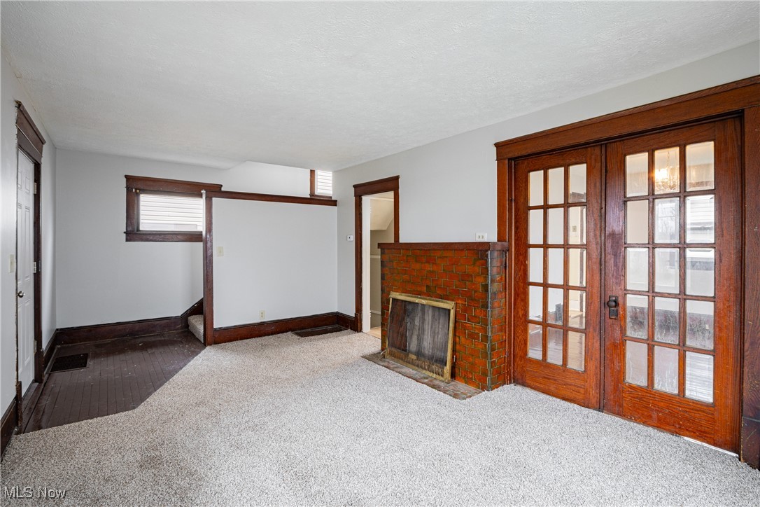 1909 Maple Avenue NE