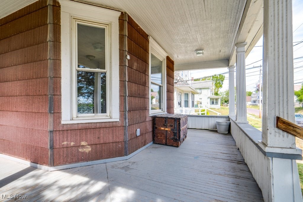 215 Hazlett Avenue NW