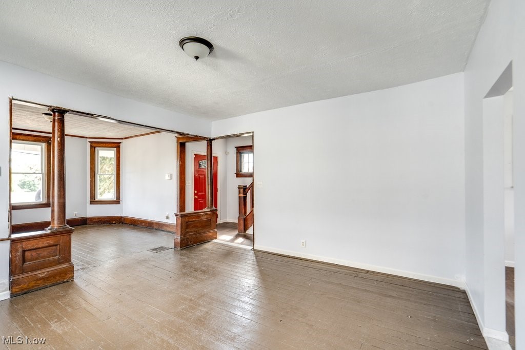 215 Hazlett Avenue NW