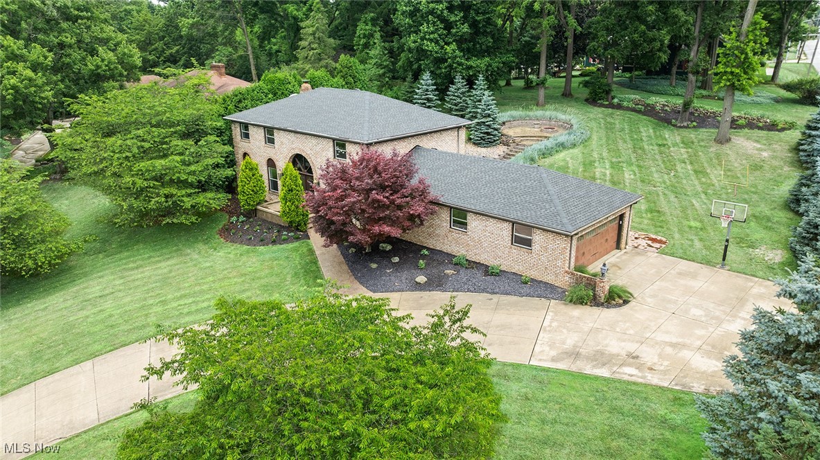 3675 Country Club Drive