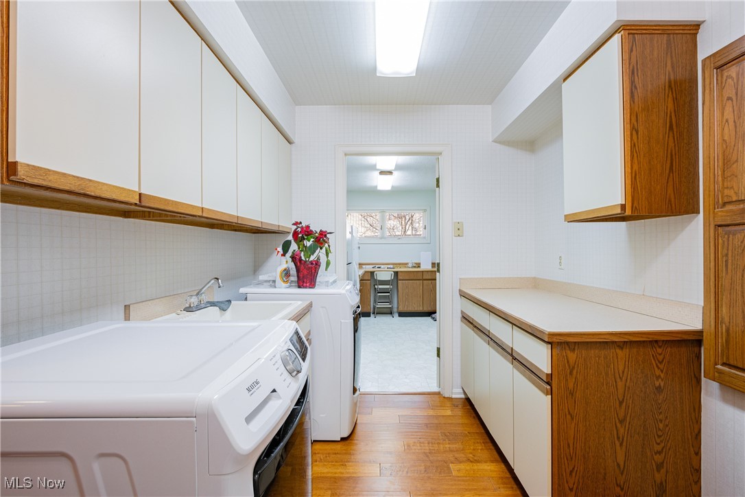 1175 Inverness Lane