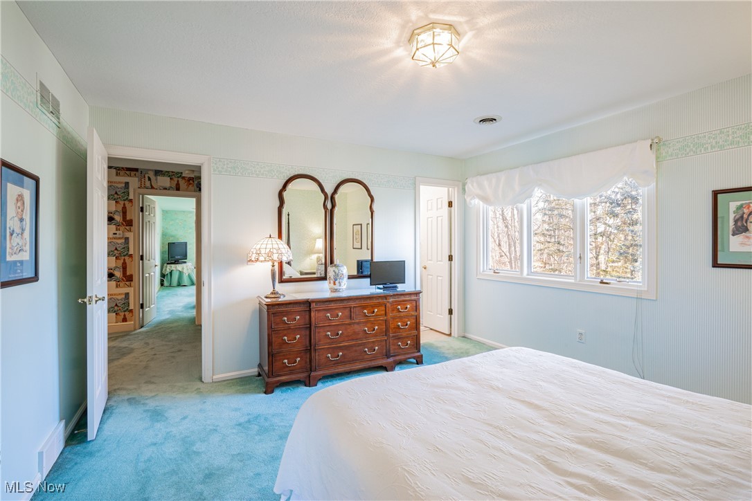 1175 Inverness Lane