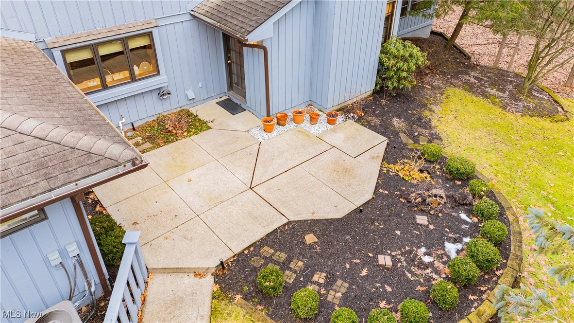 1175 Inverness Lane