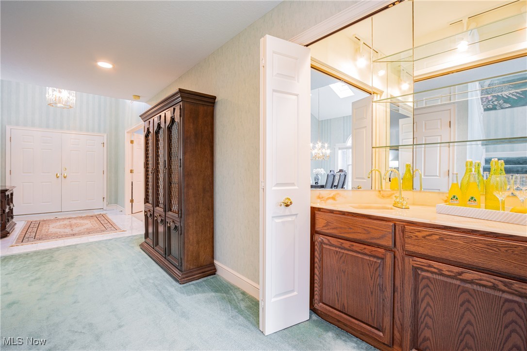 1175 Inverness Lane