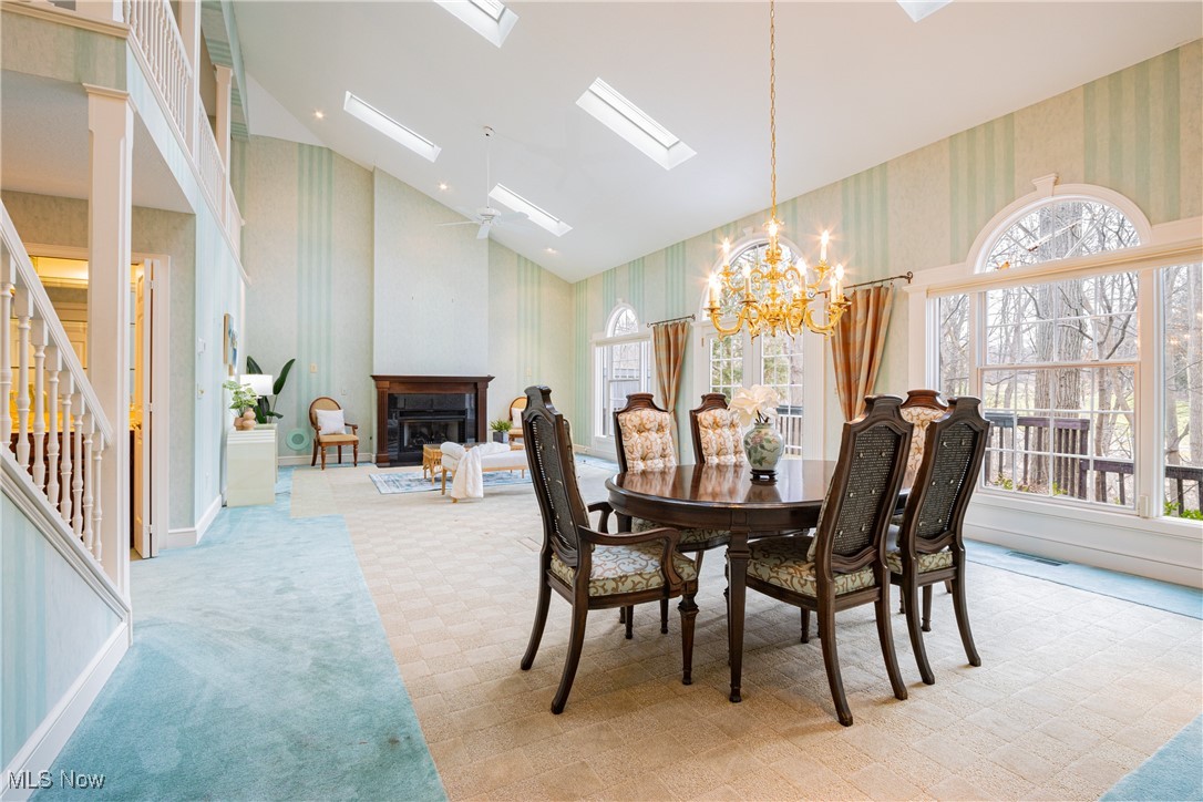 1175 Inverness Lane