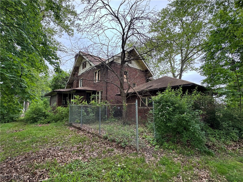 999 Copley Road
