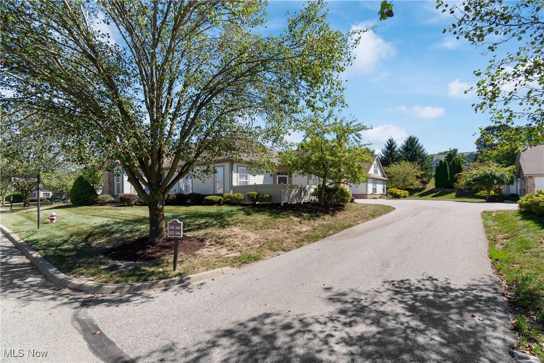 550 Crossings Circle