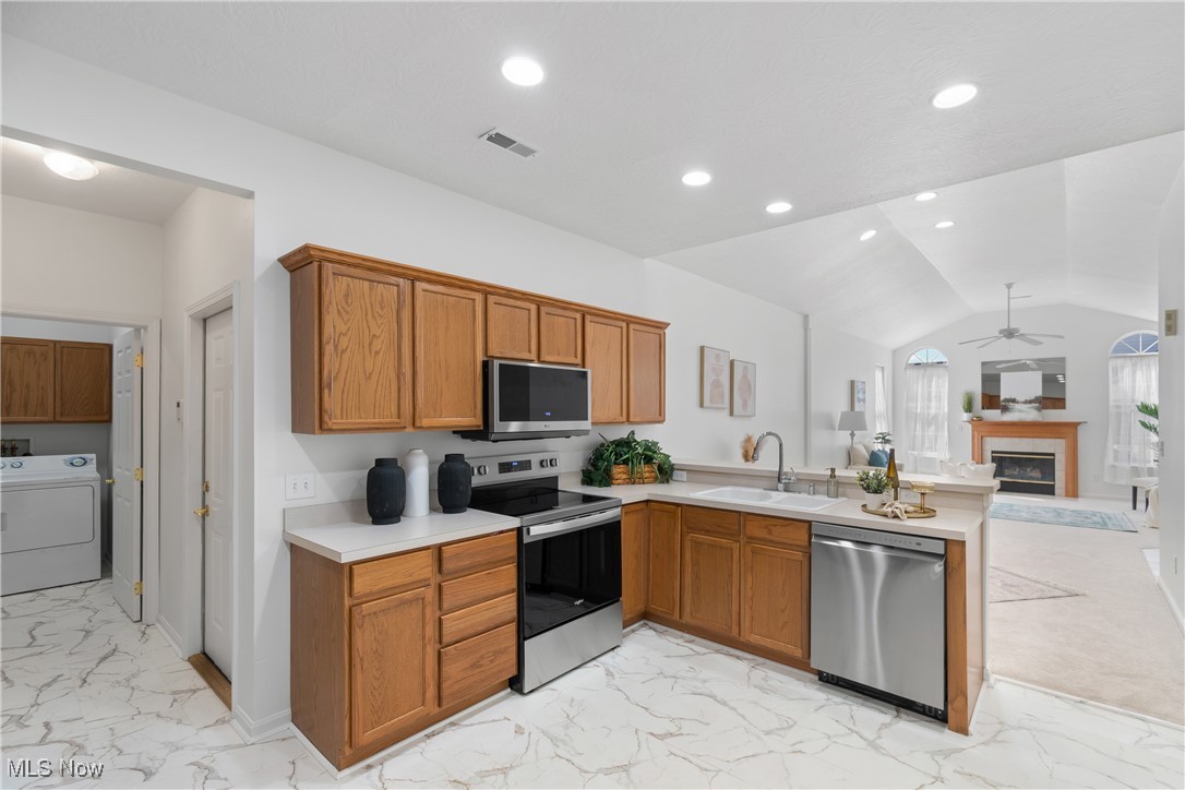 550 Crossings Circle