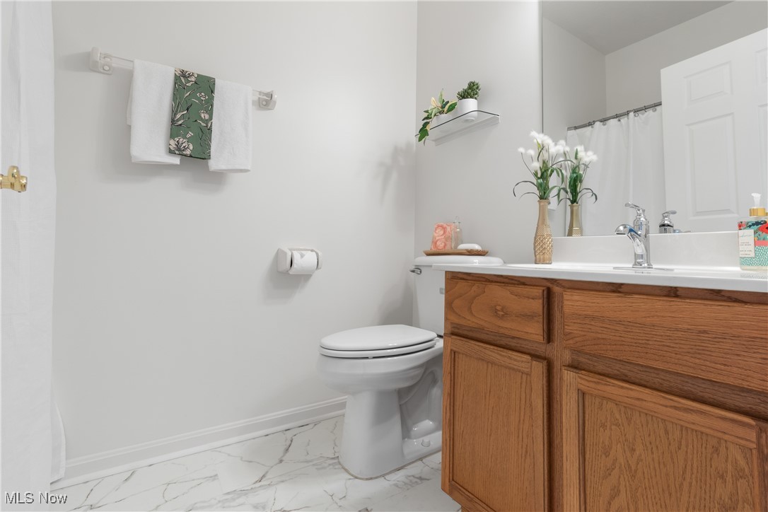 550 Crossings Circle